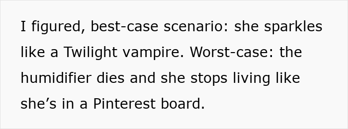 Text image showing a quote about a woman putting glitter in roommate’s humidifier as a prank over stolen clothes. Text image showing a quote about a woman putting glitter in roommate’s humidifier as a prank over stolen clothes.