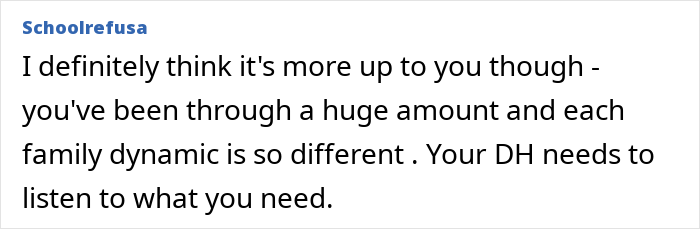 Screenshot of an online forum post discussing postpartum help from mom and the husband’s focus on grandparent balance.