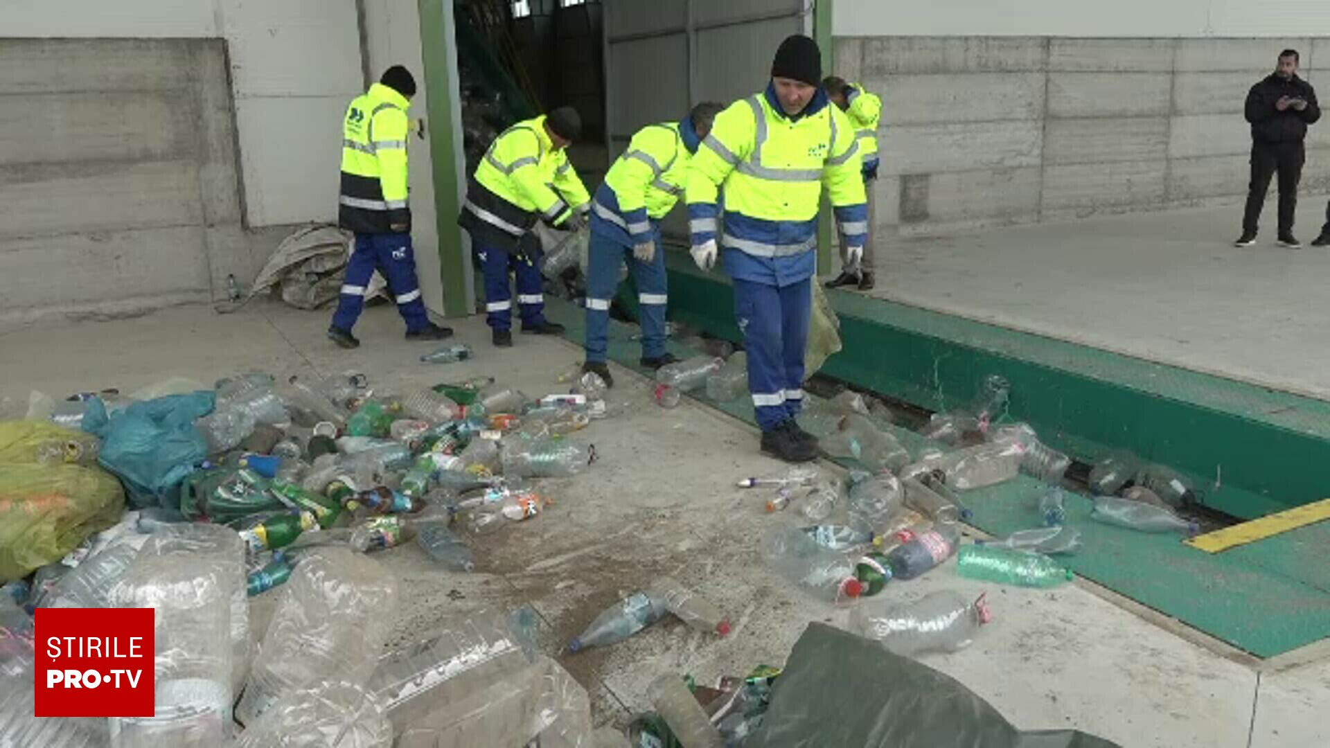 Inovație ecologică în Galați: apă curată extrasă din gunoaie. Cum funcționează metoda