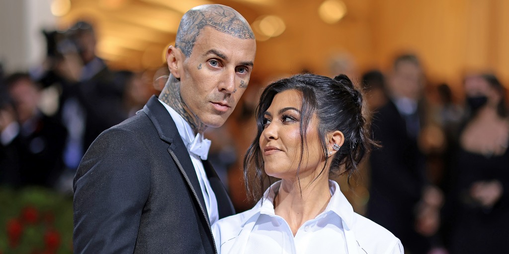 Kourtney Kardashian welcomes first baby with Travis Barker Kourtney Kardashian welcomes first baby with Travis Barker