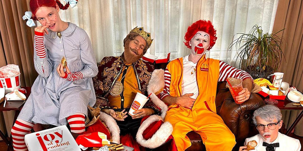 Neil Patrick Harris and his family do the best Halloween costumes every year – see the pics Neil Patrick Harris and his family do the best Halloween costumes every year – see the pics