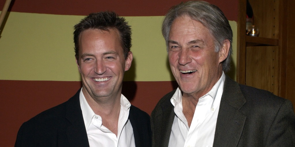 Matthew Perry shared a rare pic with his dad 1 week before his death. What to know about his parents Matthew Perry shared a rare pic with his dad 1 week before his death. What to know about his parents