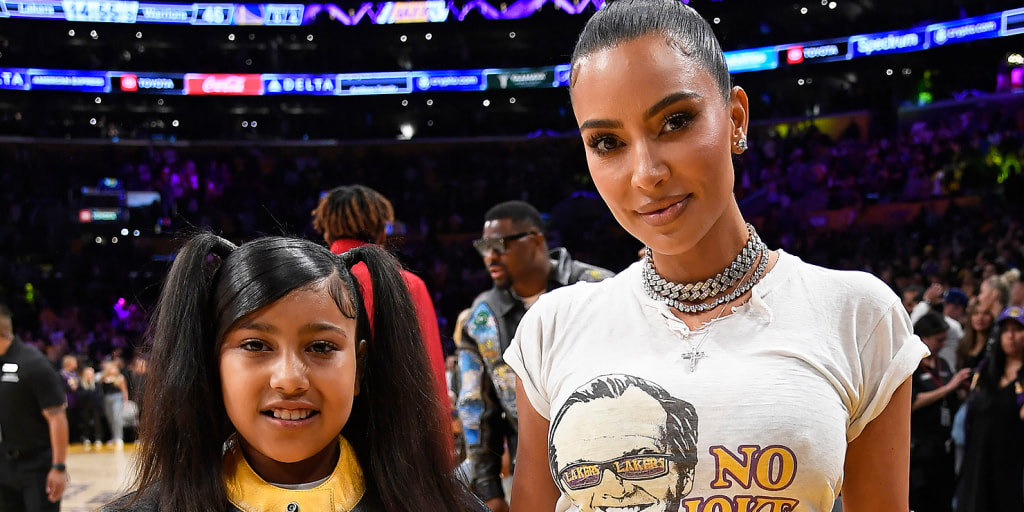 Kim Kardashian says daughter North West 'scams' her mom's friends at her lemonade stand Kim Kardashian says daughter North West 'scams' her mom's friends at her lemonade stand