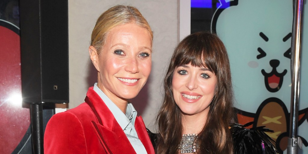 Dakota Johnson opens up about being a stepmom to Chris Martin and Gwyneth Paltrow's kids Dakota Johnson opens up about being a stepmom to Chris Martin and Gwyneth Paltrow's kids
