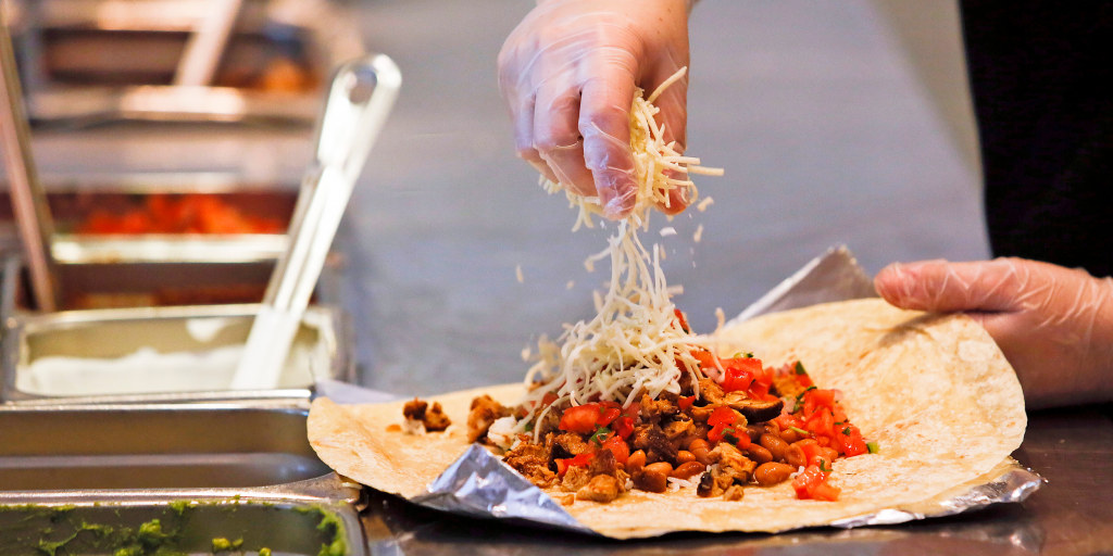 Chipotle aims to hire 19,000 workers for busy 'burrito season'