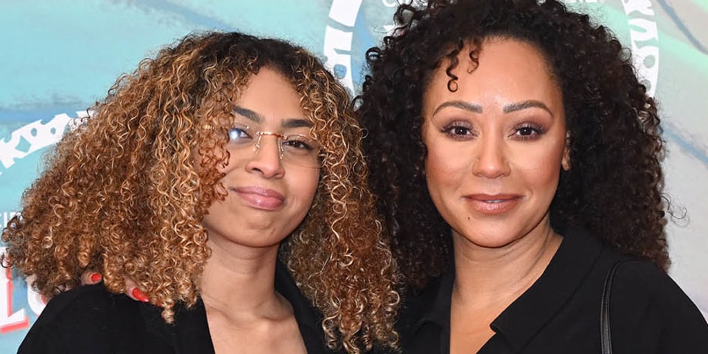Spice Girl Mel B on sharing clothes with her daughter: 'Stole my look' Spice Girl Mel B on sharing clothes with her daughter: 'Stole my look'