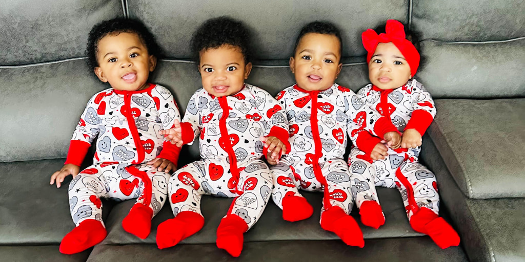Mom's creative T-shirt answers the questions she always gets about her quadruplets