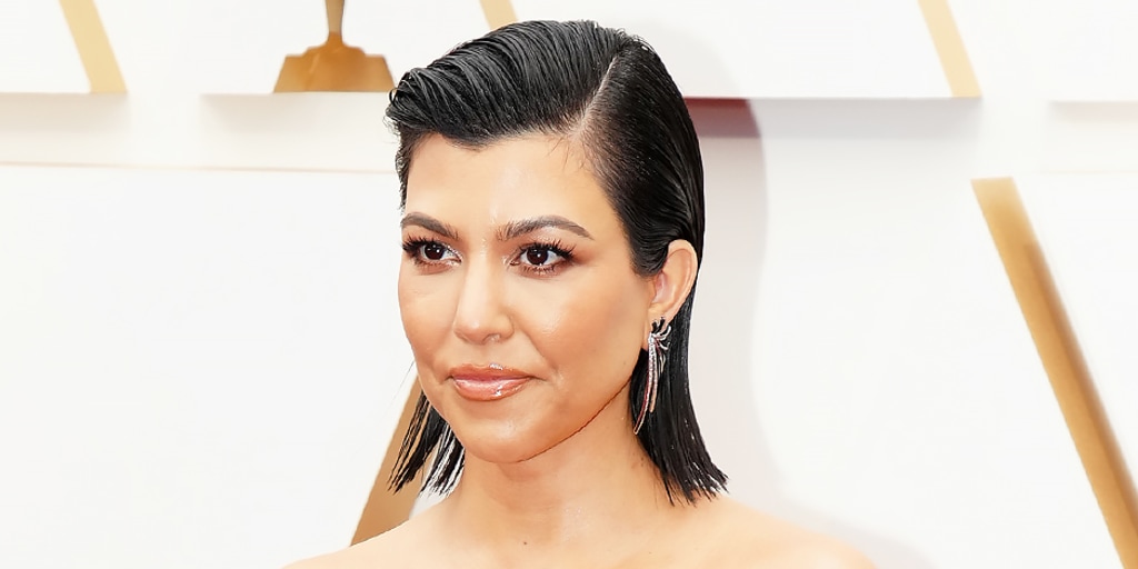 Kourtney Kardashian 'pounded' breast milk because she felt 'sick' Kourtney Kardashian 'pounded' breast milk because she felt 'sick'