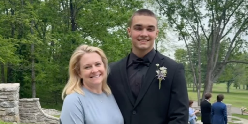 Melissa Joan Hart shares her son's prom pictures and reveals his date's witchy name