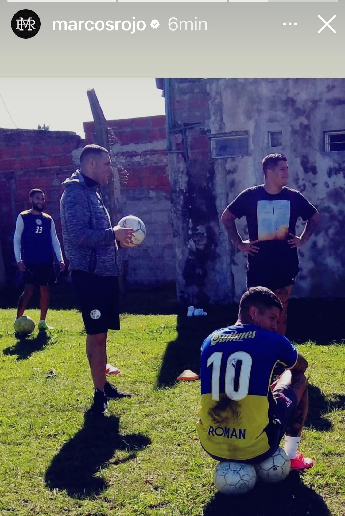 Posteo de Marcos Rojo.