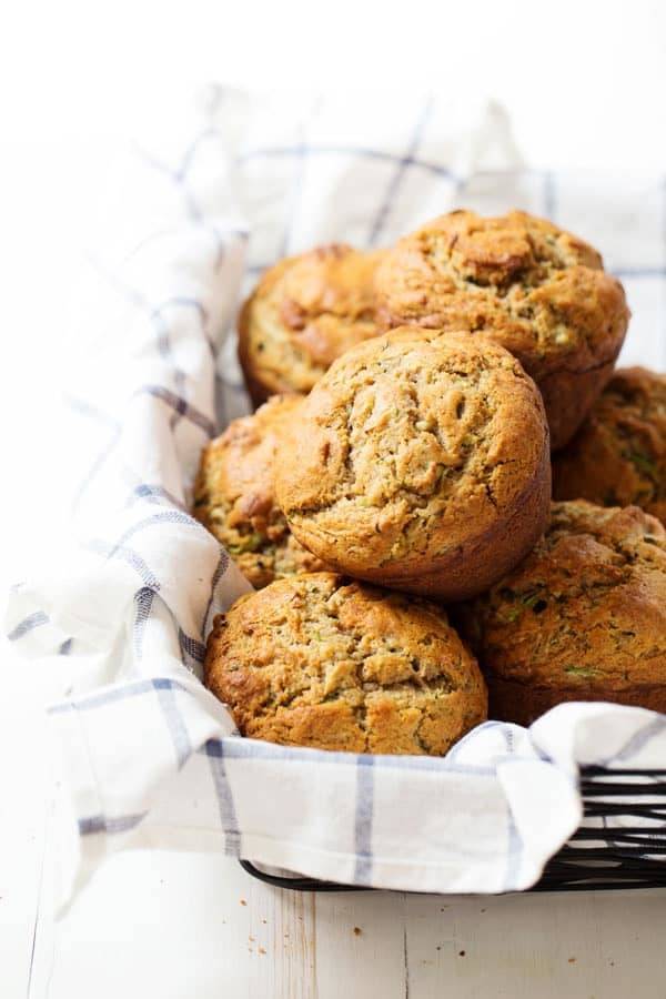 olive oil zucchini muffins, hic urla, simple to follow recipes, featured blogger, delicious  